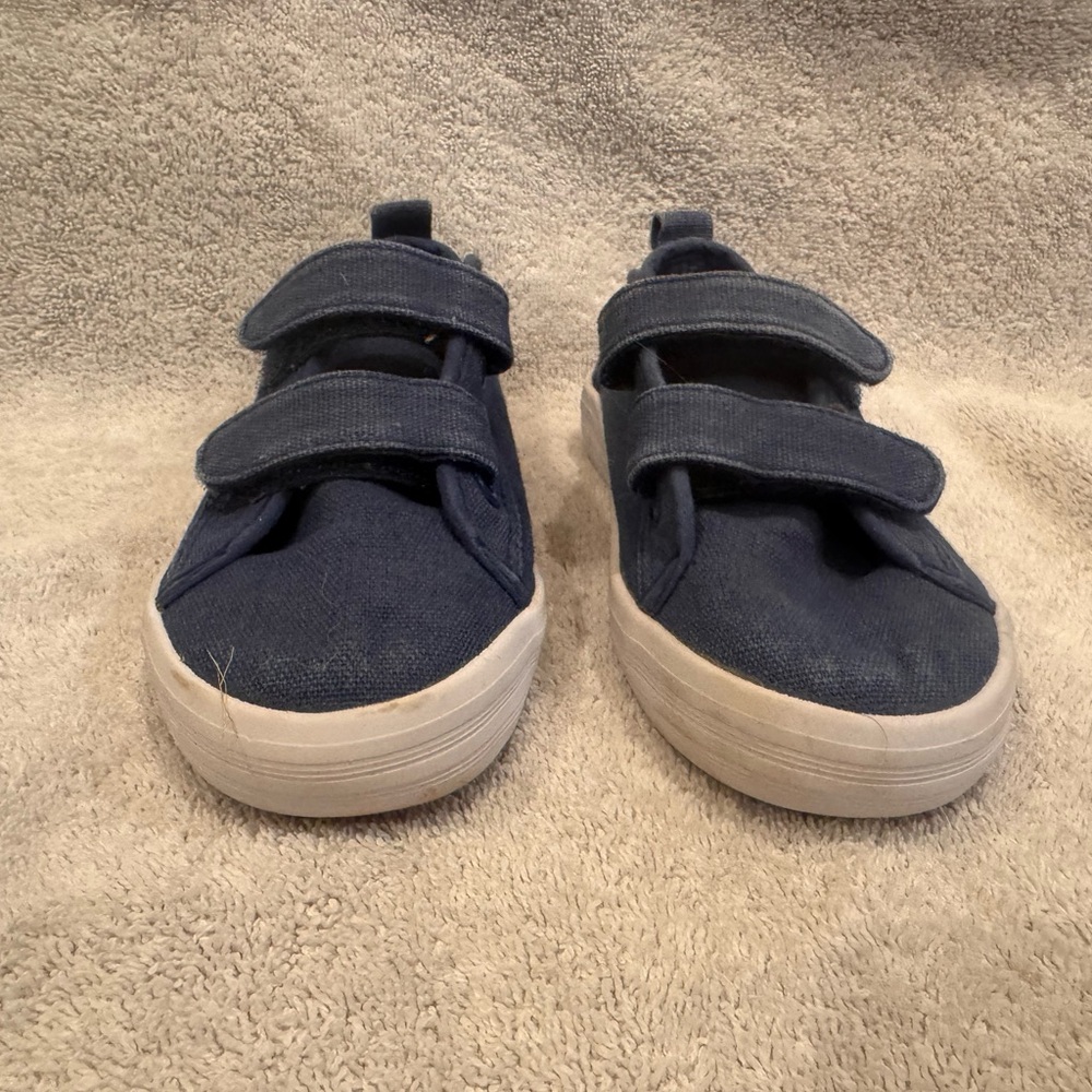 Tommy Bahama Kids Navy Sneakers